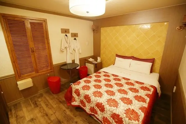 Oda (Standard Room A (Onsite Payment Avail)