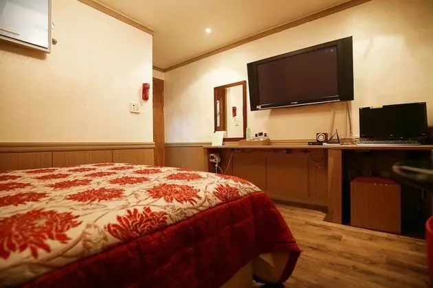 Oda (Standard Room A (Onsite Payment Avail)