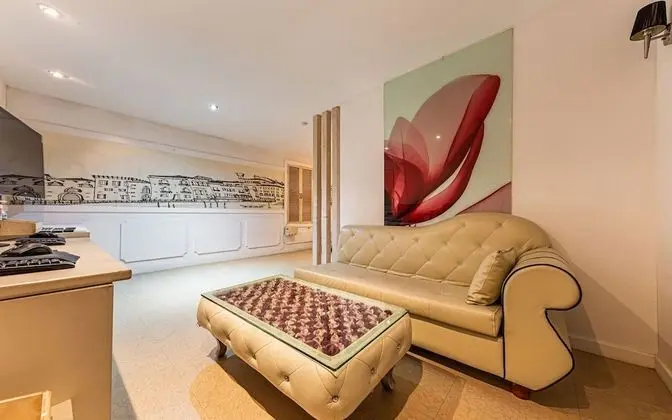 Oda (Suite room (Onsite Payment Available))