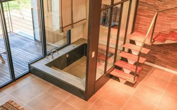 Oda (Jade 9 B Building 201 (Spa Duplex))