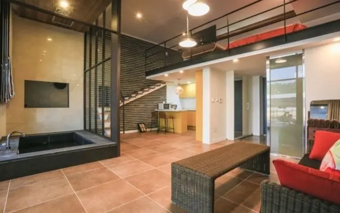 Oda (Jade 9 Building B (101) (Spa Duplex))