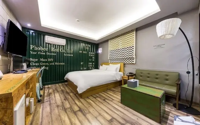 Oda (Premium (Bathtub Netflix/YouTube/Wavv)