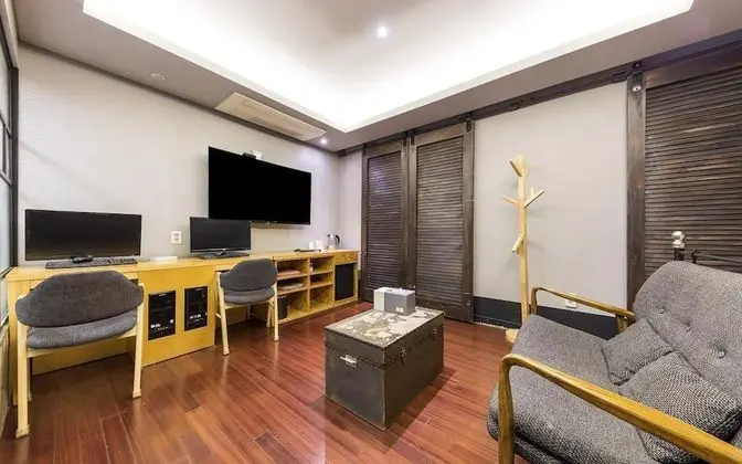 Oda (VIP (Bathtub Netflix/YouTube/Wavve Av)