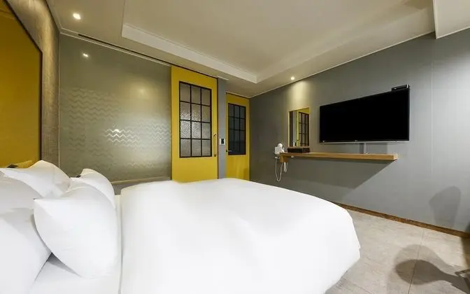 Oda (NORMAL 1PC (Netflix Wave Disney RTX 1)