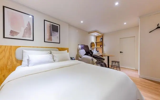 Oda (Premier (Netflix/PUBG couple PC avail)