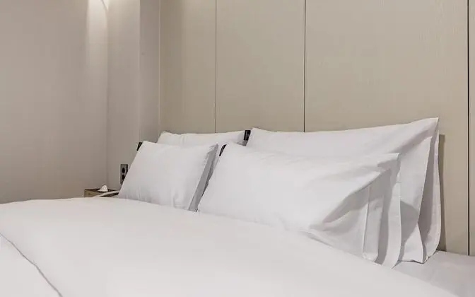 Oda (Netflix - Standard (Air Purifier Prem)