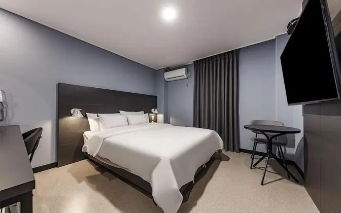 Oda (Netflix - Standard (Air Purifier Prem)