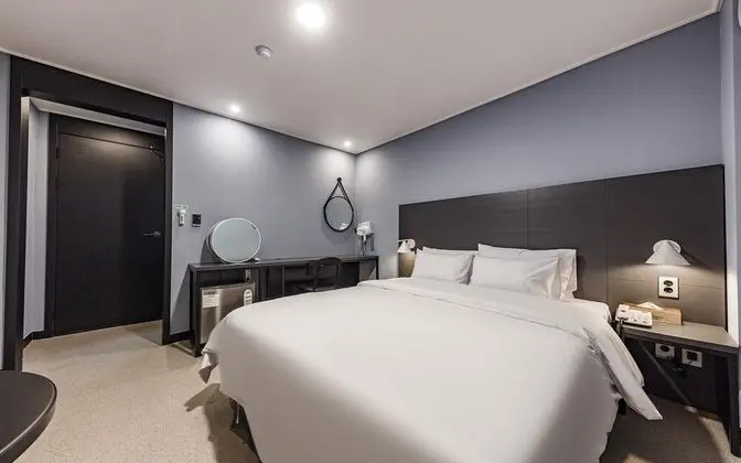 Oda (Netflix - Standard (Air Purifier Prem)