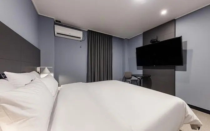 Oda (Netflix - Standard (Air Purifier Prem)