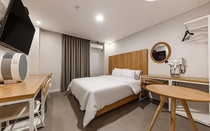 Oda (Netflix - Standard (Air Purifier Prem)