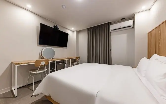 Oda (Netflix - Standard (Air Purifier Prem)