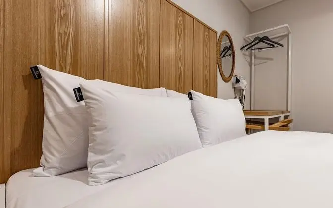 Oda (Netflix - Standard (Air Purifier Prem)