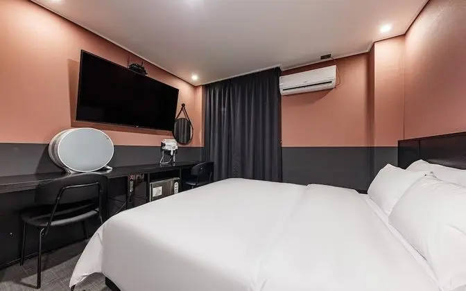 Oda (Netflix - Standard (Air Purifier Prem)