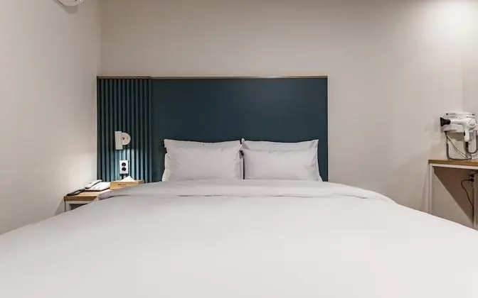 Oda (Netflix - Standard (Air Purifier Prem)