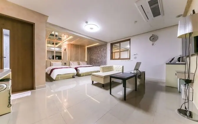 Oda (Suite Room (Twin Bed PC Bathtub))