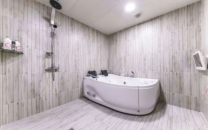 Oda (Suite Room (Twin Bed PC Bathtub))