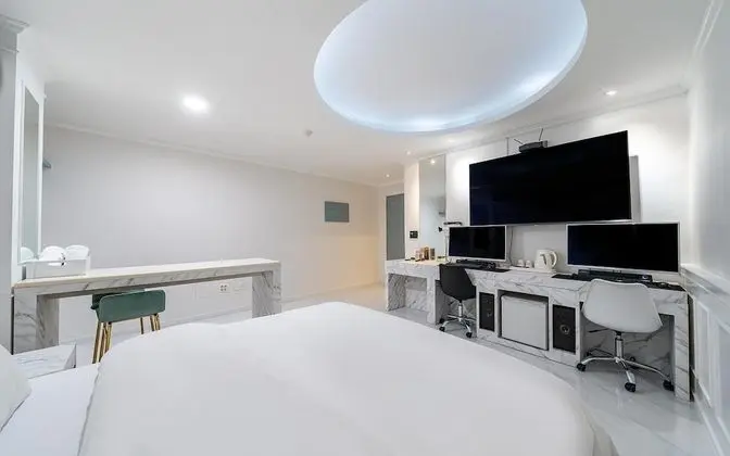 Oda (Special room (65-inch smart TV Netfli)