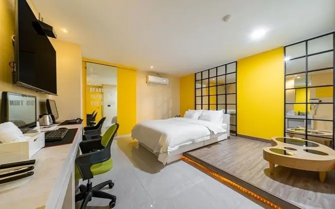 Oda (Special room (65-inch smart TV Netfli)