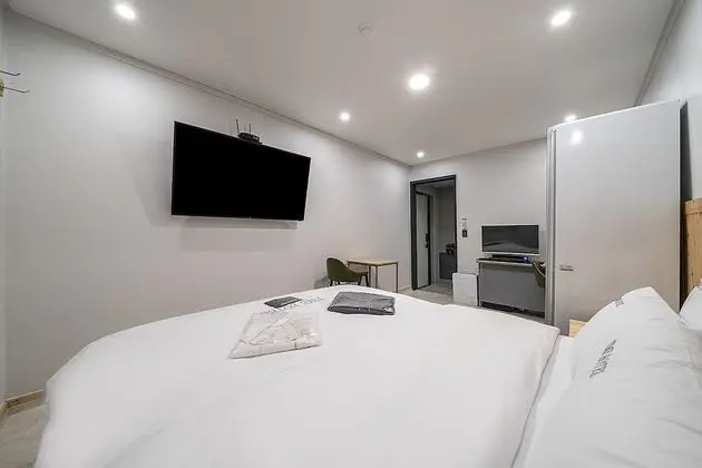 Royal Tek Büyük Yataklı Oda