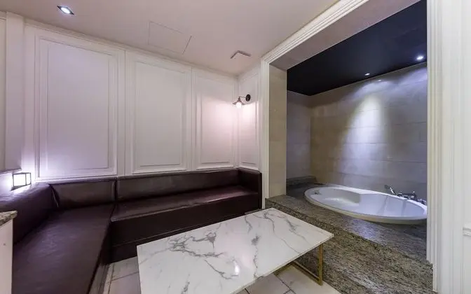 Oda (Drive-in - VIP Type A (Netflix Availa)