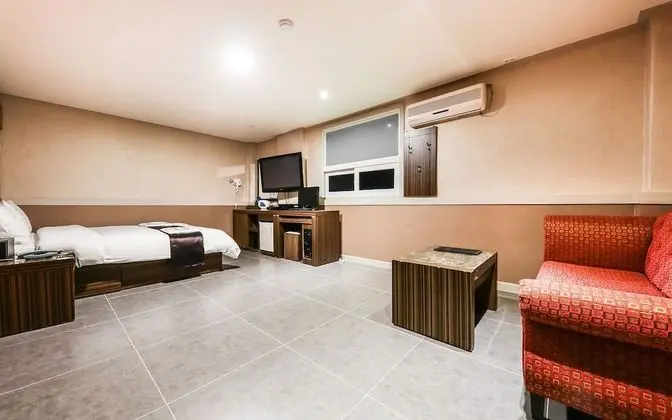 Oda (Very large room)