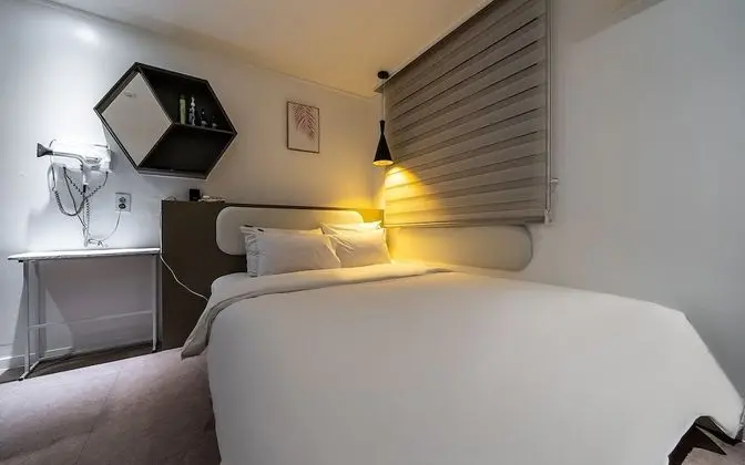 Oda (YA-Premium (LOL available bag specifi)