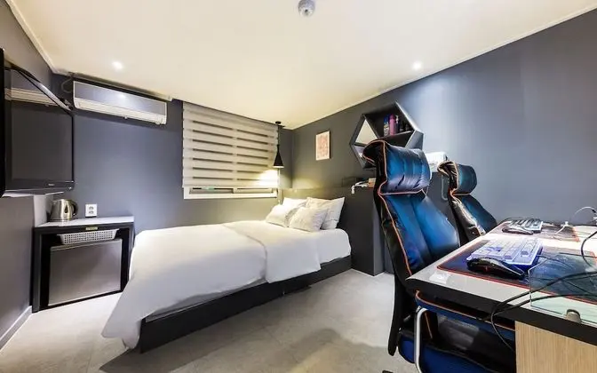 Oda (YA-VIP (RTX 2080or RTX 3050 random al)