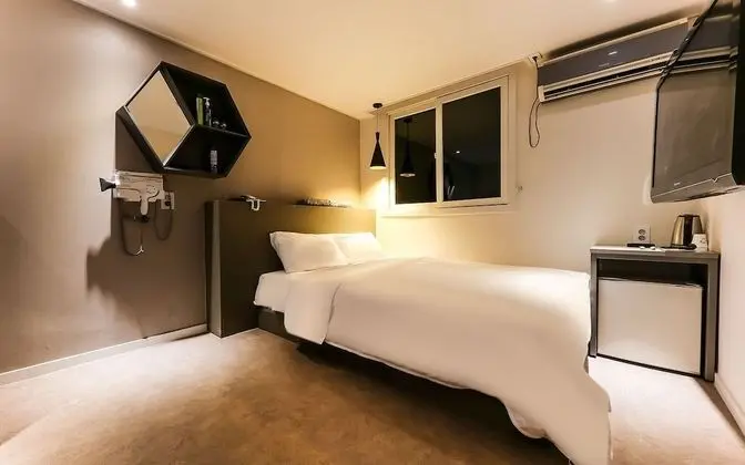 Oda (YA-VIP (RTX 2080or RTX 3050 random al)