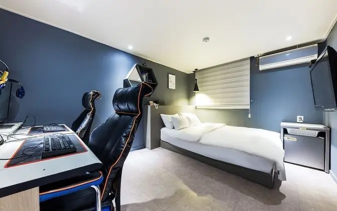 Oda (YA-VIP (RTX 2080or RTX 3050 random al)