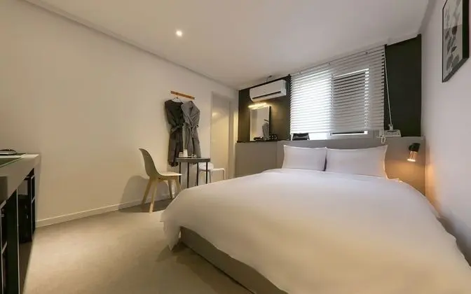 Oda (PREMIUM (available on Netflix))