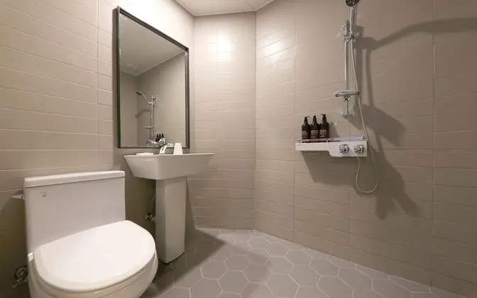 Oda (PREMIUM (available on Netflix))