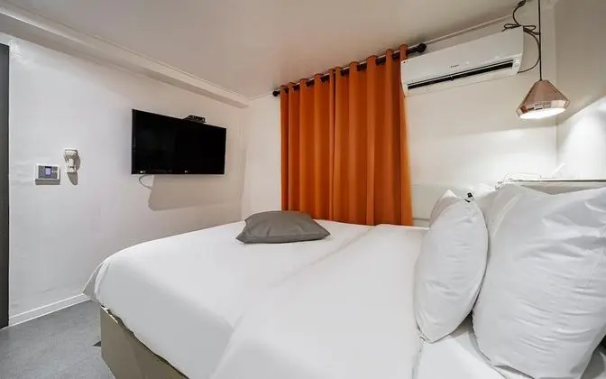 Oda (Non-Smoking Room (Couples PC Breakfas)