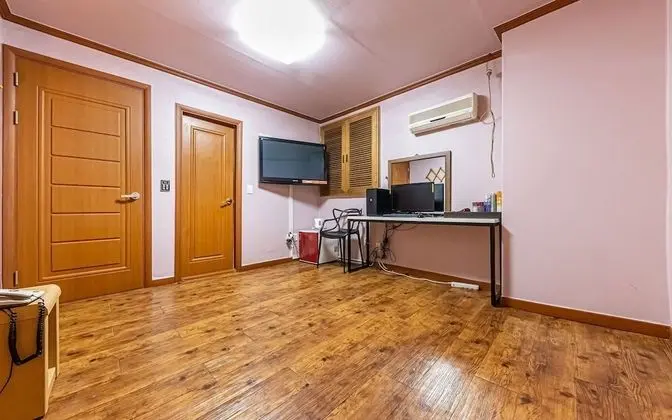 Oda (Ondol Room (Netflix Available Room Ra)