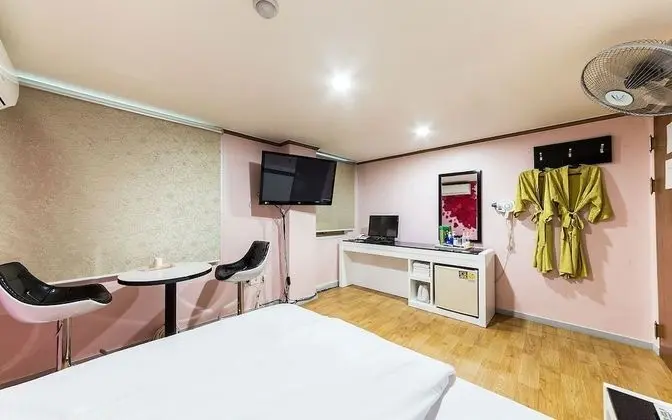 Oda (Special Room)