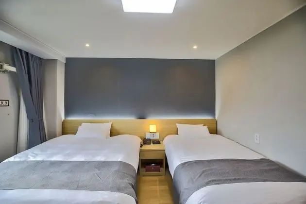 Standard İki Ayrı Yataklı Oda, Dağ Manzaralı (Lake Hotel)