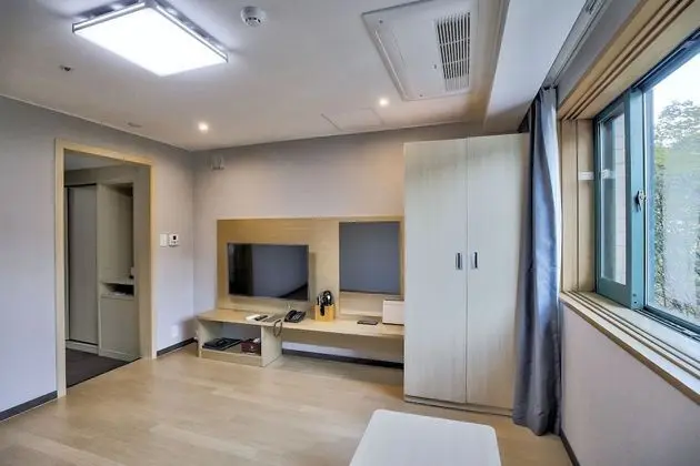 Standard Oda, Sigara İçilmez, Dağ Manzaralı (Ondol, Lake Hotel)