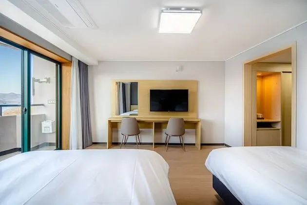 Superior İki Ayrı Yataklı Oda, Göl Manzaralı (Lake Hotel)