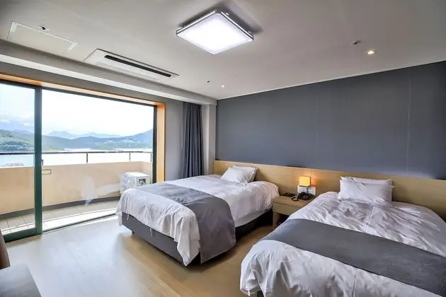 Superior İki Ayrı Yataklı Oda, Göl Manzaralı (Lake Hotel)