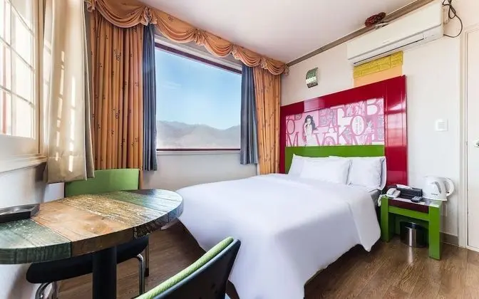 Oda (Special Room)