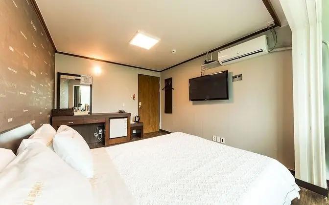 Oda (Special Room)