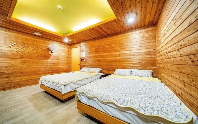 Oda (4-person room (additional charge 1000)