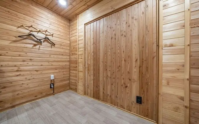 Oda (Ondol triple room (10000 won per pers)