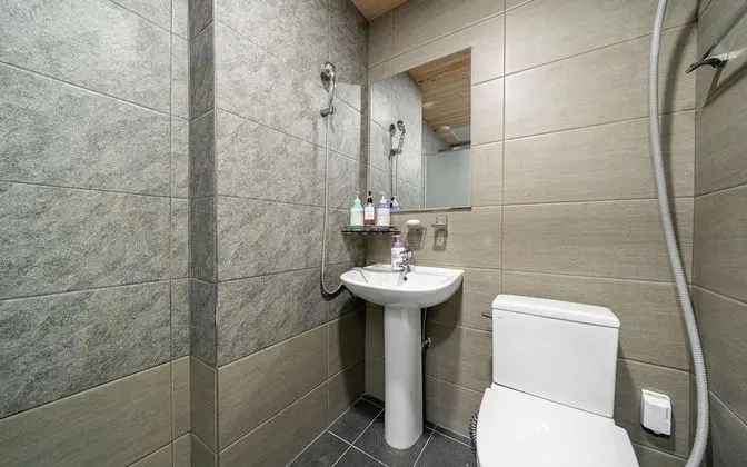 Oda (Standard-Double (Business/Room Air Co)