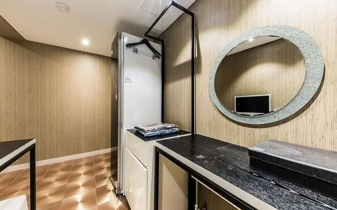 Oda (VVIP SPA (Netflix available styler av)