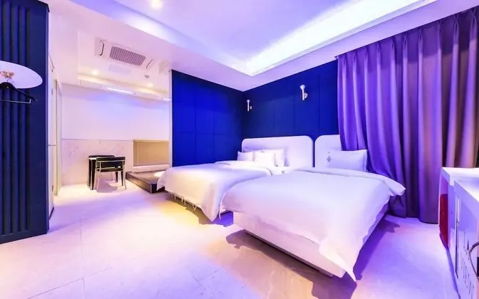 Oda (Suite Duplex / VVIP Twin February Spe)