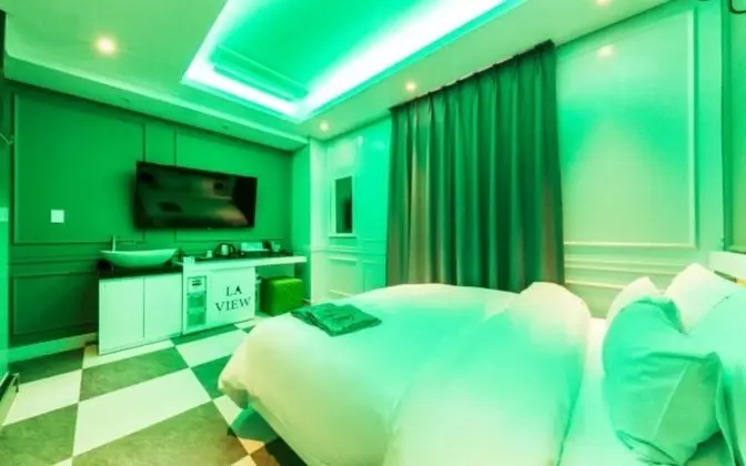 Oda (Suite Duplex / VVIP Twin February Spe)