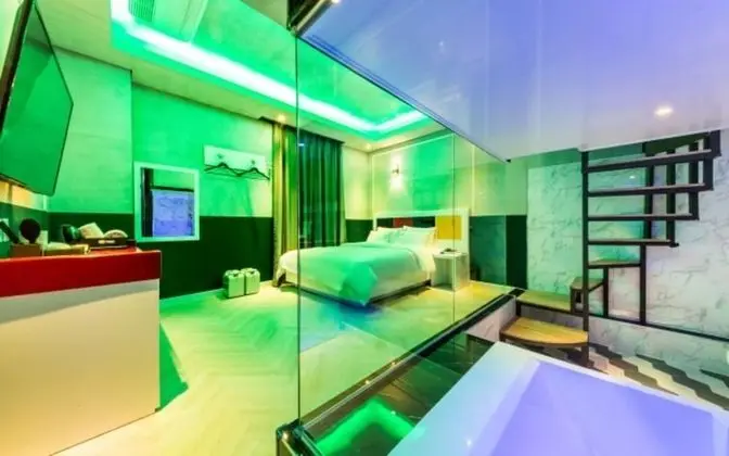 Oda (Suite Duplex / VVIP Twin February Spe)