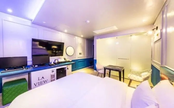 Oda (Suite Duplex / VVIP Twin February Spe)