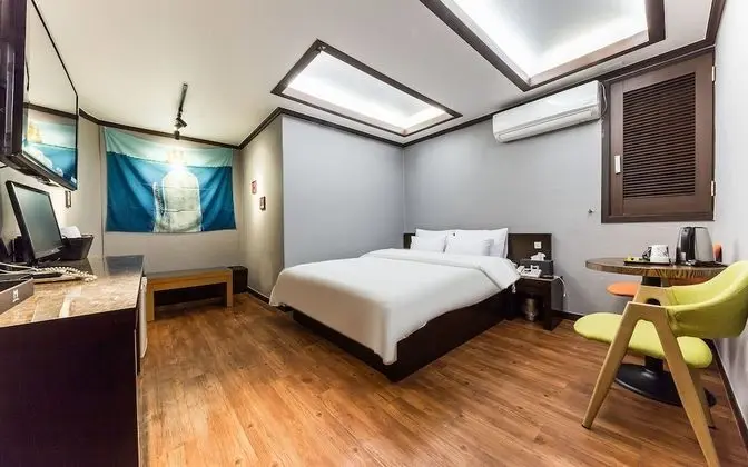 Oda (Special Room B)