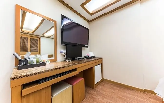 Oda (Suites A)